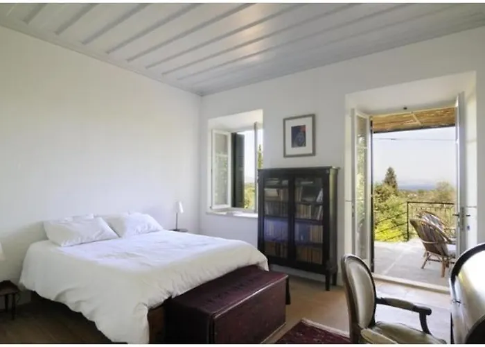 Neranzia Villa Pouládes