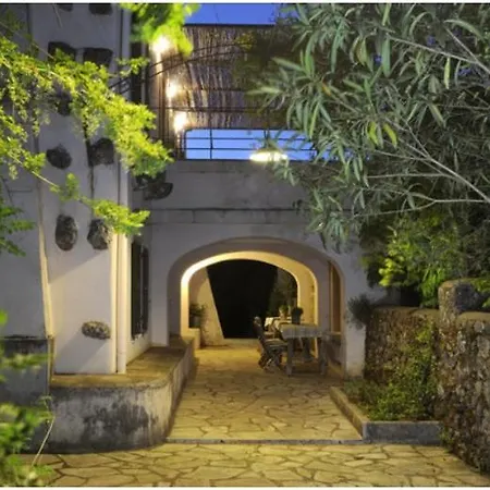 Neranzia ヴィラ Pouládes